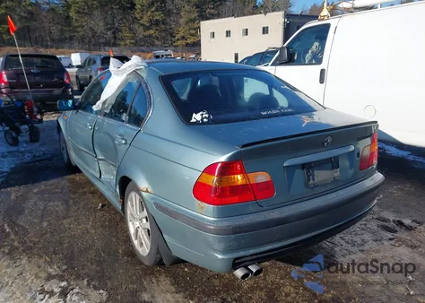 2002 BMW 330Xi from USA, damaged, VIN WBAEW53472PG19768